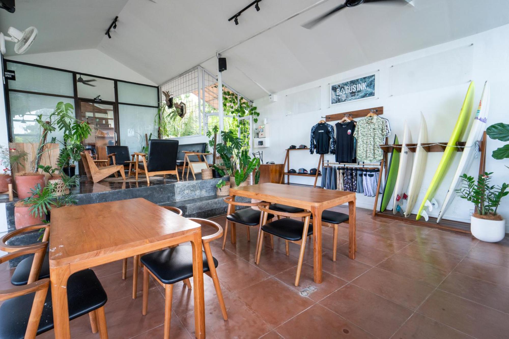 Bagus Ink Surf Camp Pansiyon Uluwatu Dış mekan fotoğraf