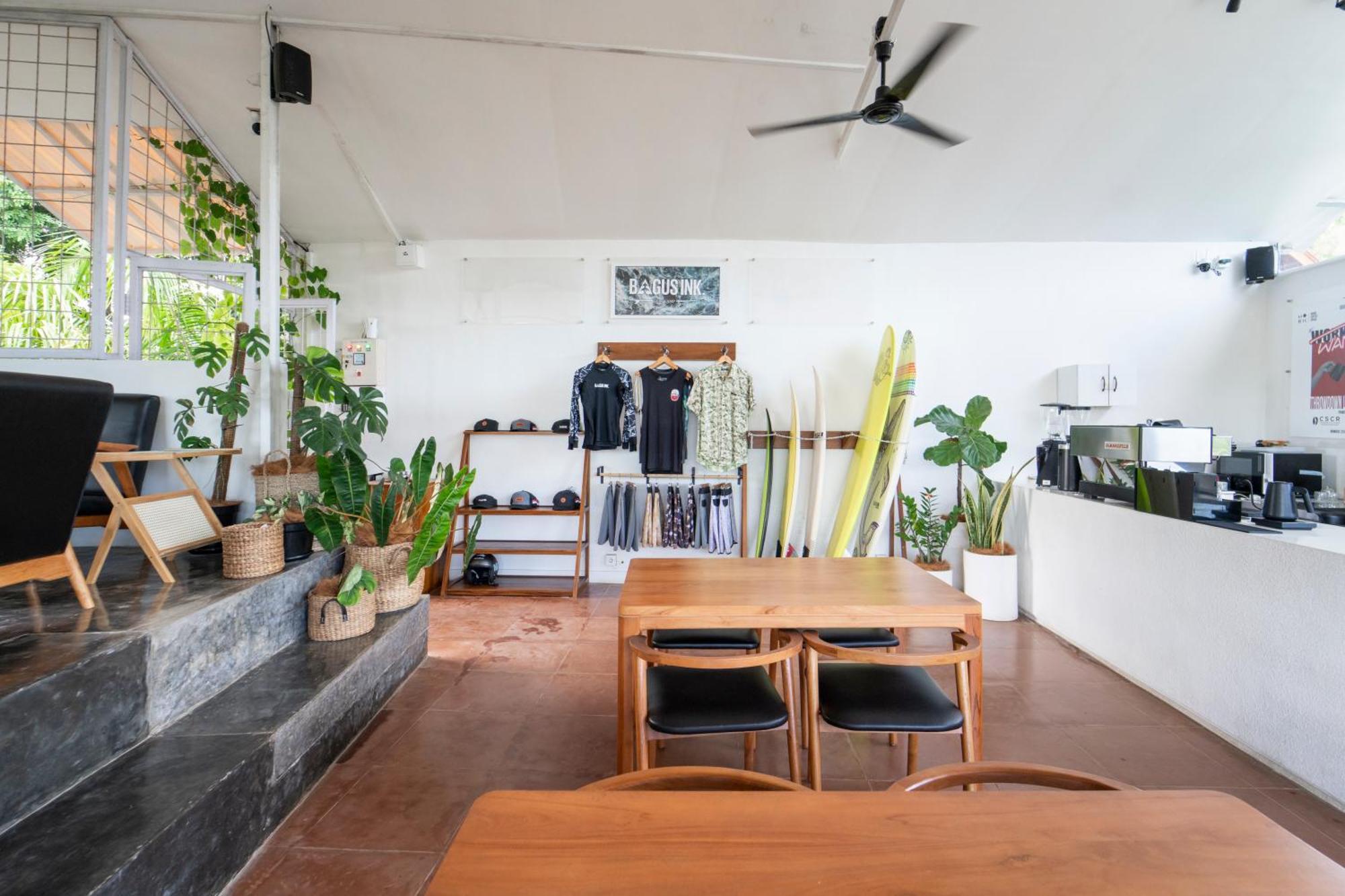 Bagus Ink Surf Camp Pansiyon Uluwatu Dış mekan fotoğraf